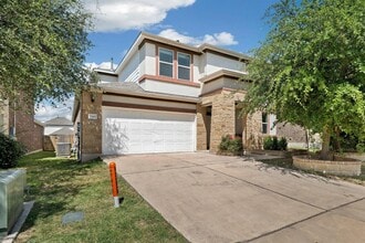 Building Photo - 1341 Eagle Ray St