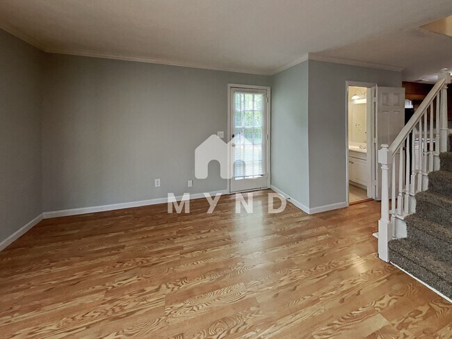 Foto del edificio - 1492 Stimson Ln