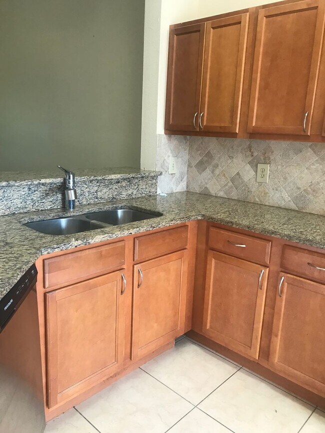 Foto del edificio - 7523SBD(100)