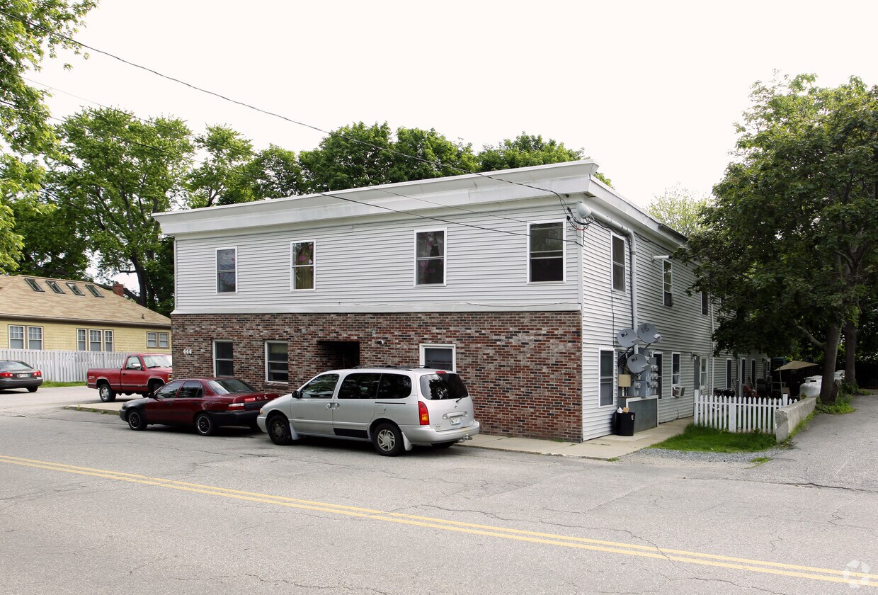 Primary Photo - 444 Sawyer St