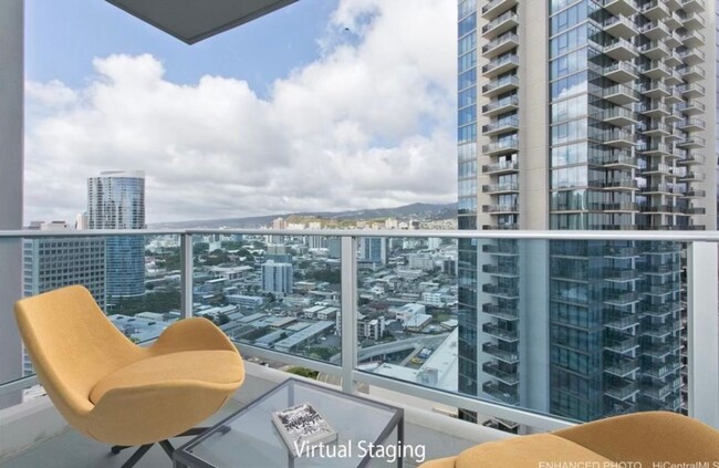 Building Photo - Luxury Residence for Rent at The Central A...