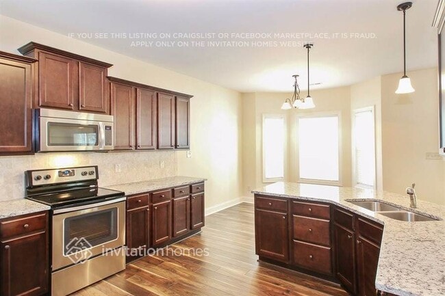 Building Photo - 126 Langdon Pointe Dr