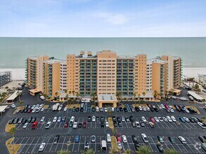 Building Photo - 880 Mandalay Ave
