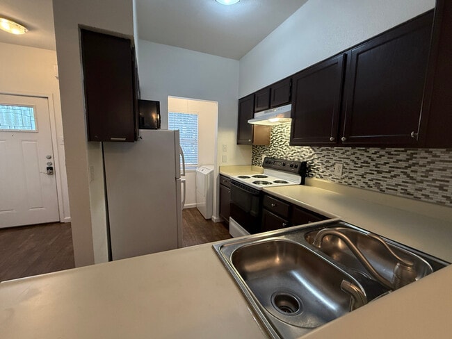 Photo - 12273 Apricot Dr Townhome