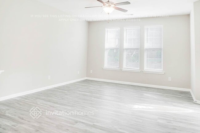 Building Photo - 1808 Laurel Green Way