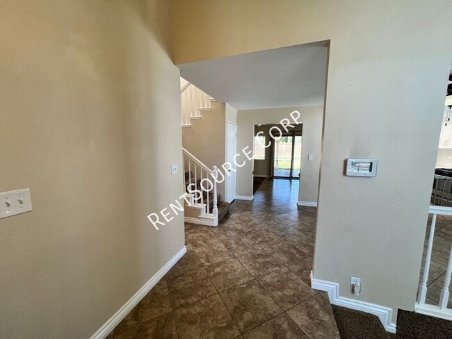Building Photo - 4 Bedroom Single Story Home for Rent in We...