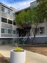 Building Photo - 240 N Bayshore Blvd