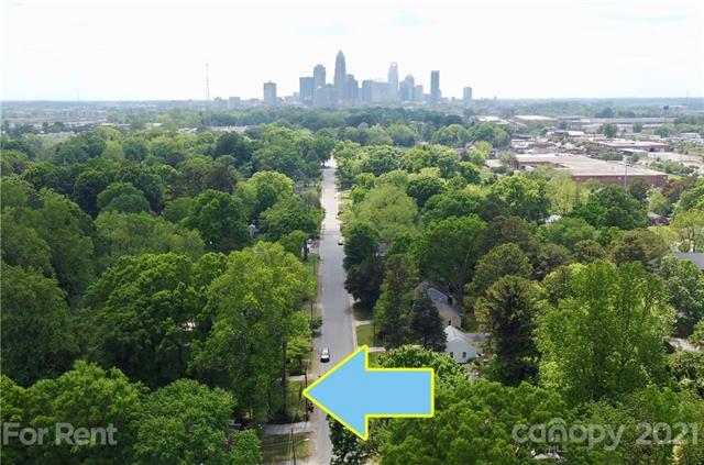 Foto principal - 2734 Grimes St