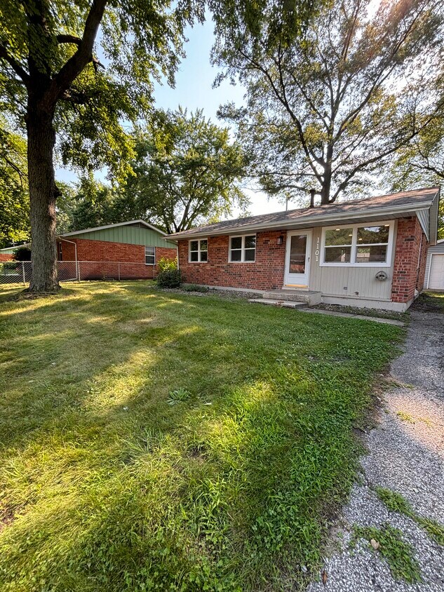 Foto principal - 1101 Salem St