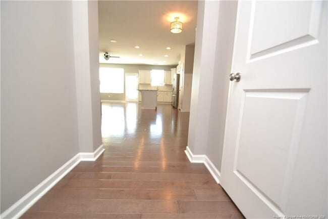 Foto del edificio - 1169 Little Gem Ln
