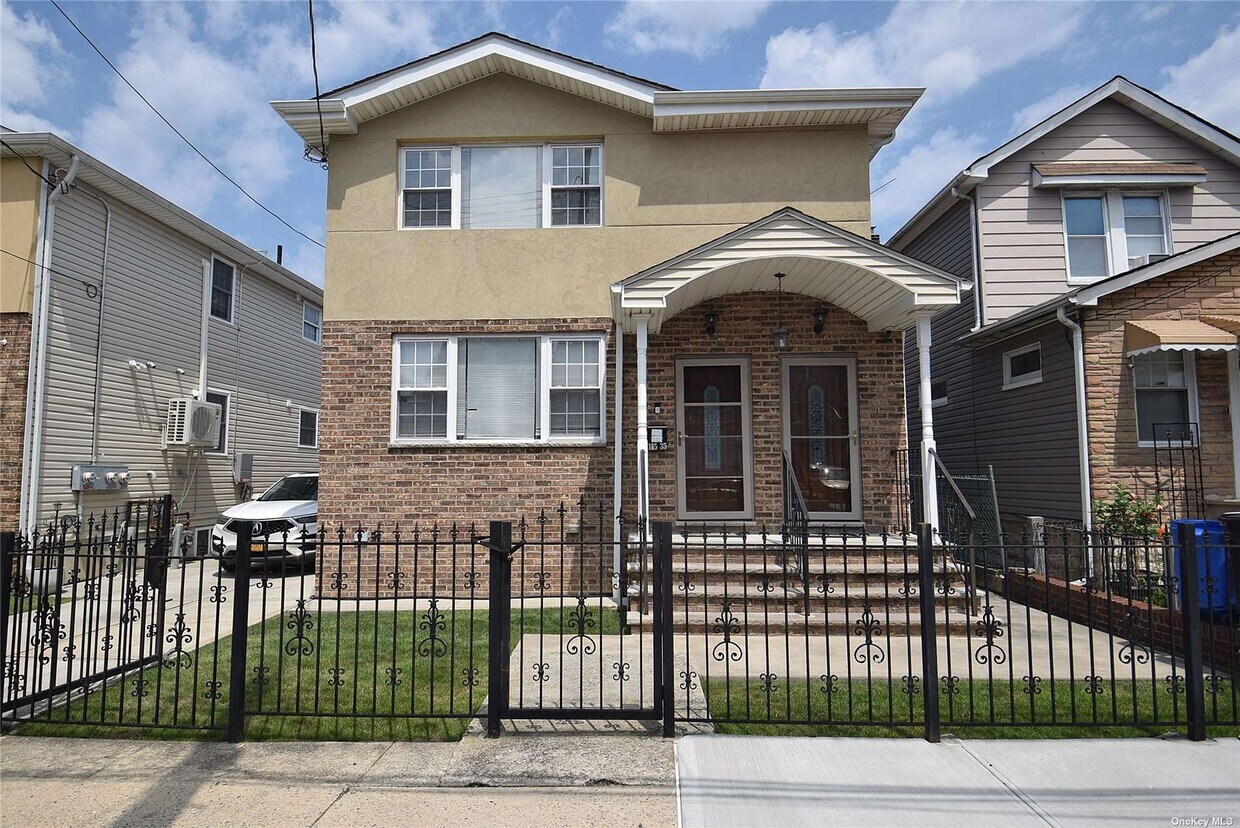 Foto principal - 145-35 123rd Ave