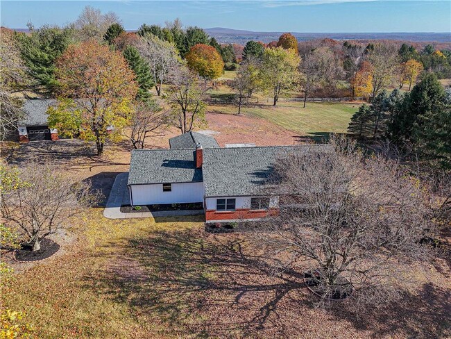 Building Photo - 2445 Richlandtown Pike