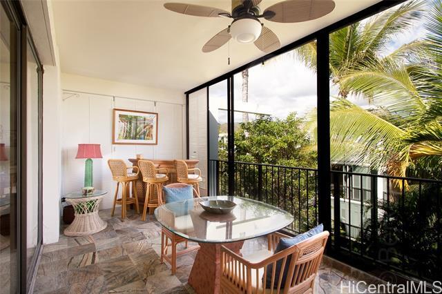 Building Photo - 4999 Kahala Ave
