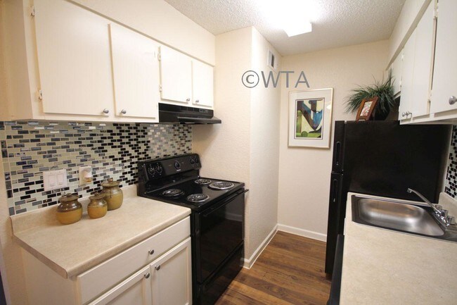 Building Photo - 1 bedroom in Austin TX 78753