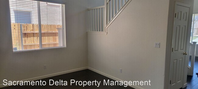 Building Photo - 4 br, 2.5 bath House - 2871 Frigate Bird Dr