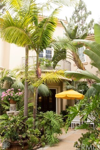 Foto del edificio - 10295 Century Woods Dr