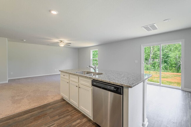 Building Photo - 1 Hazelburn Ct