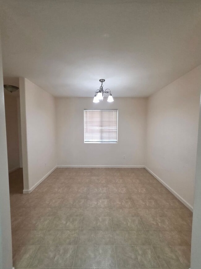 Building Photo - 11805 Holabird Ave