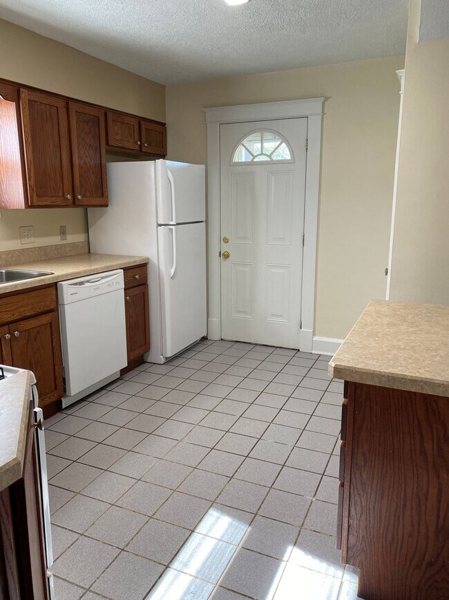 Building Photo - 131 Townsend