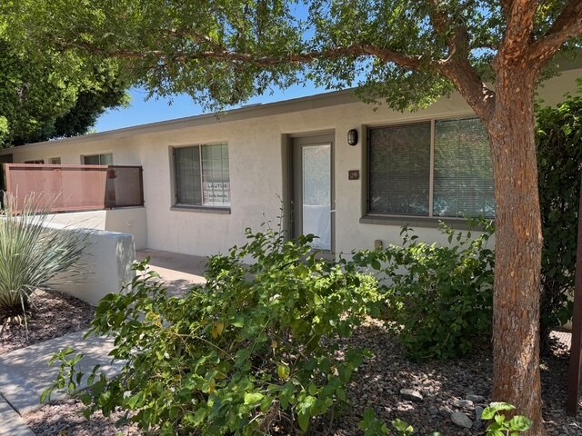 Foto principal - 1850 E Maryland Ave