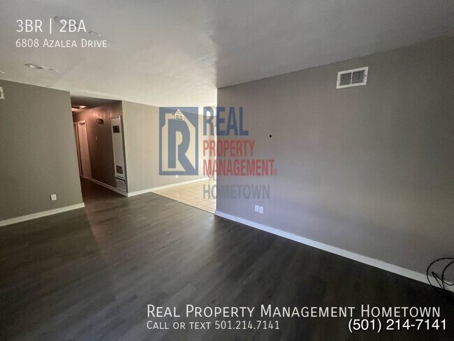 Building Photo - Newly Remodeled 3-bedroom 2-bath home in L...
