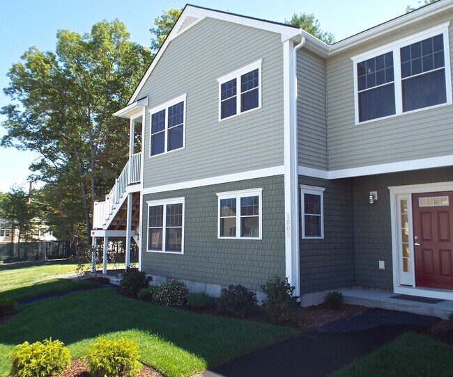 Parkside at The Boulders 770 E Ashland St Brockton, MA