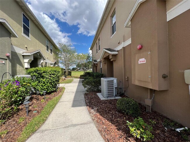 Foto del edificio - 2137 Betsy Ross Ln