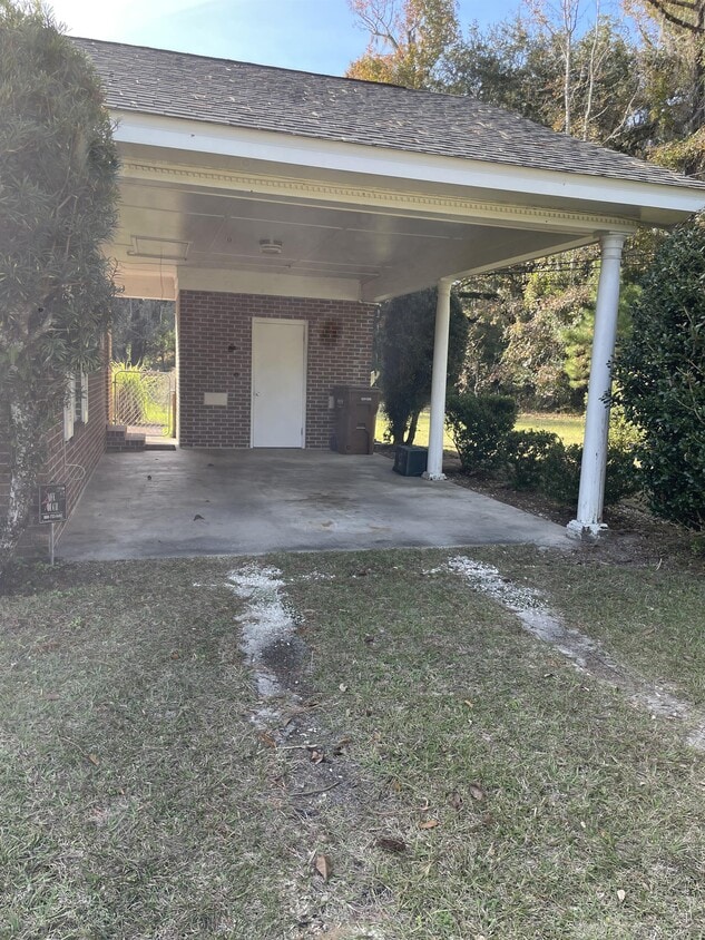 Primary Photo - 918 Woodville Hwy
