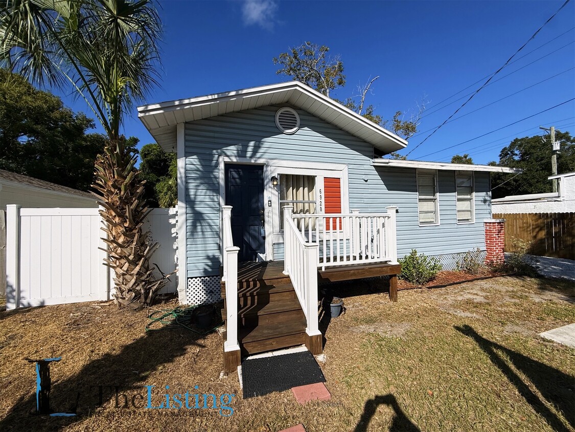 Foto principal - 6920 N Central Ave