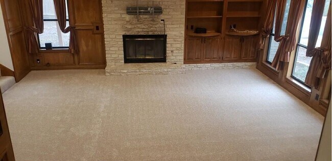 Foto del edificio - 4732 Palisade Dr