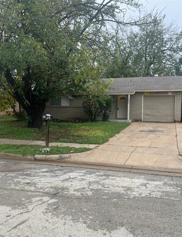 Primary Photo - 1602 Rosewood Ln