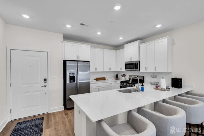 Building Photo - 30102 Radford Ct