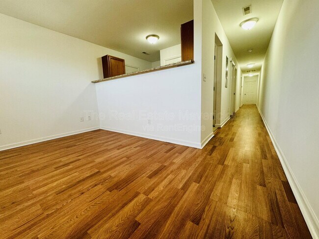Foto del edificio - 4609 Kirkland Ave
