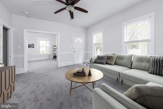 Photo - 21 Grandview Ave Townhome