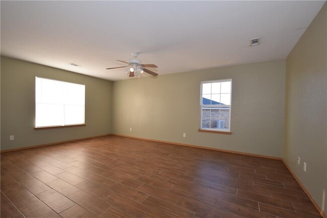 Foto del edificio - 1140 Homestead Loop