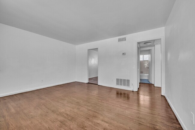 Building Photo - 7709 7th Avenue South, Unit 7709