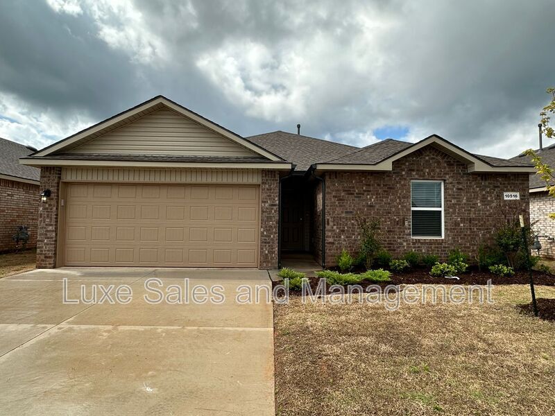 Photo - 10516 SW 41st Place