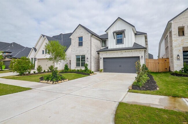 Foto del edificio - 31502 Splitting Willow Ln