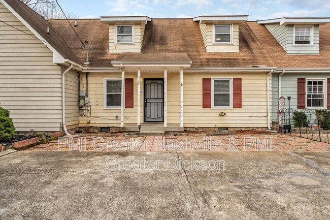 Building Photo - 3153 E Lake Dr