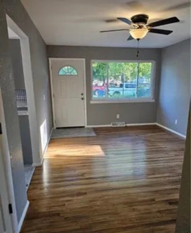 Foto del edificio - 1205 Liberty St