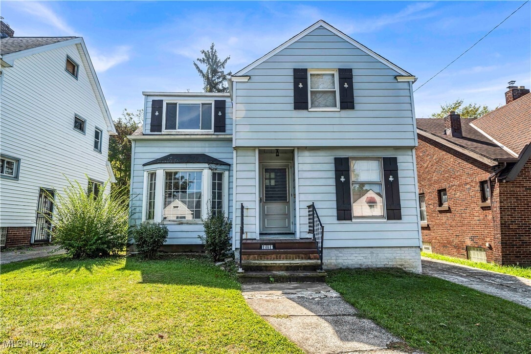 Primary Photo - 15102 Edgewood Ave