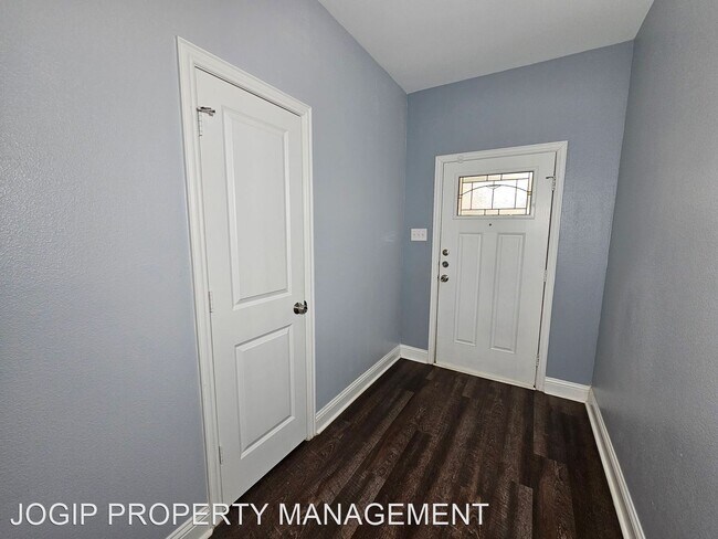 Building Photo - 4 br, 2 bath House - 3718 Harlingen St.
