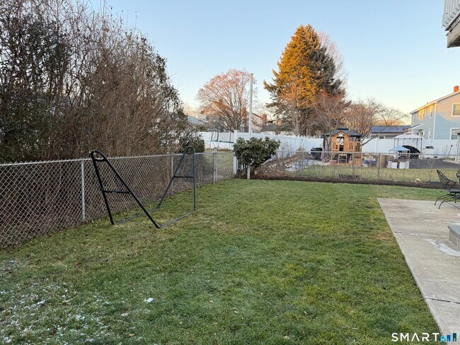 Foto del edificio - 305 Wiklund Ave