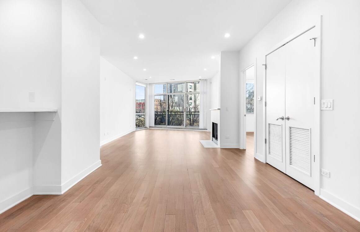 Foto principal - 900 W Hubbard St