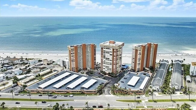 Foto del edificio - 17920 Gulf Blvd