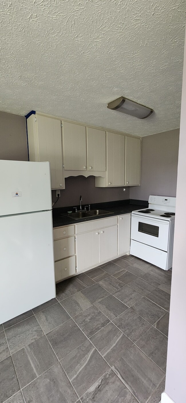 Building Photo - 2817 Wakulla Ave