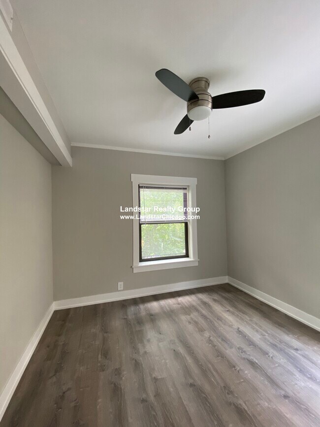 Foto del edificio - 6521 N Newgard Ave