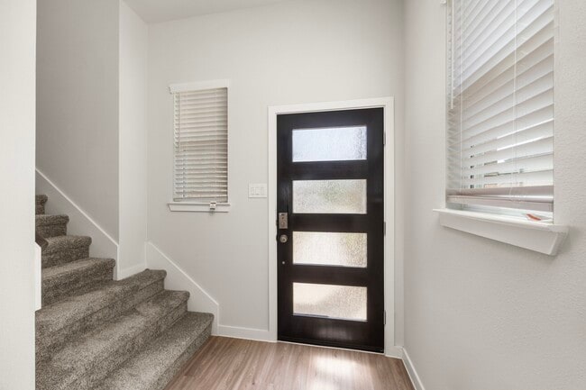 Building Photo - 12535 Llano Estacado Dr