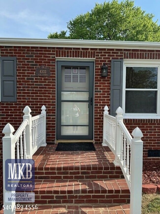 Foto del edificio - The Perfect 3-Bedroom Ranch-Style House Lo...
