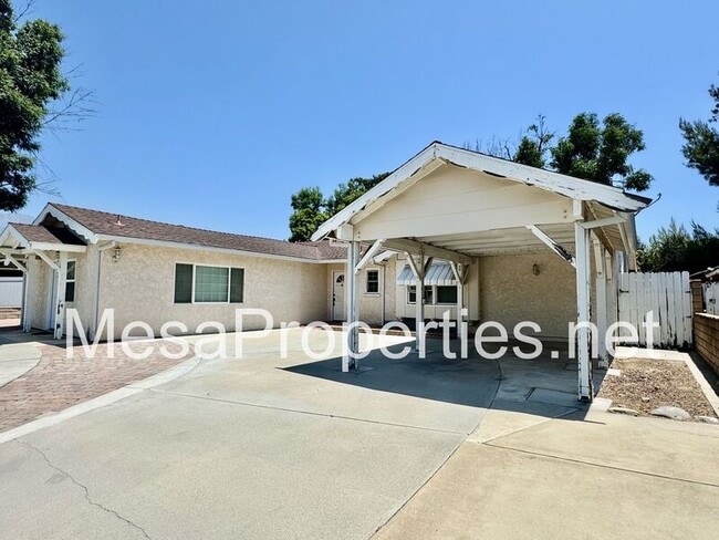 Building Photo - 1296 Grove Ave